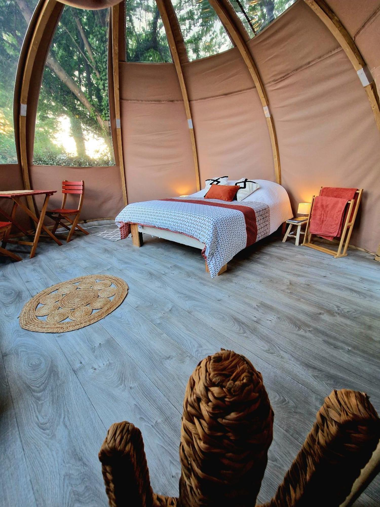 Les Nuits De Cassiopee Bed & Breakfast Sorde-lʼAbbaye Стая снимка