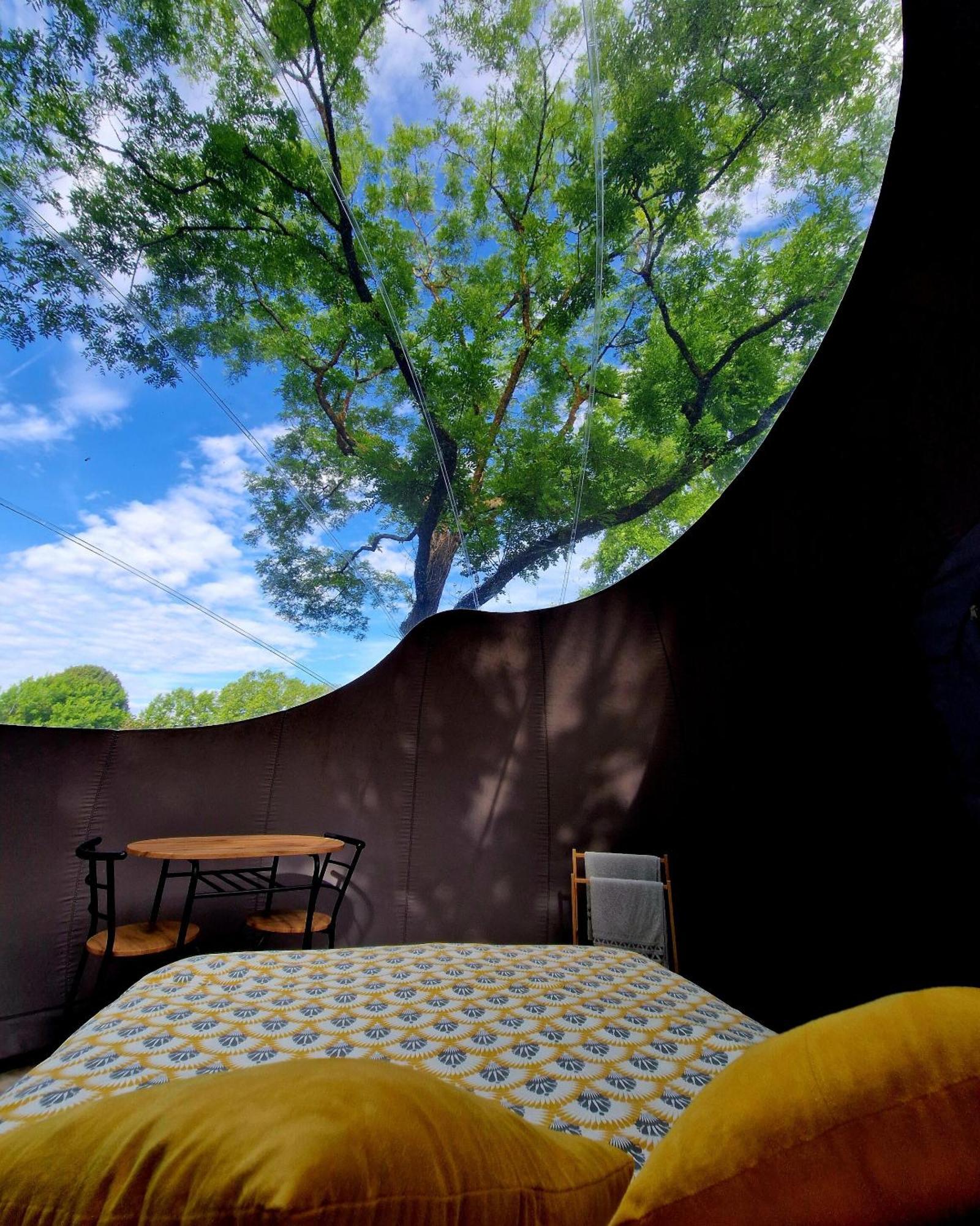 Les Nuits De Cassiopee Bed & Breakfast Sorde-lʼAbbaye Стая снимка